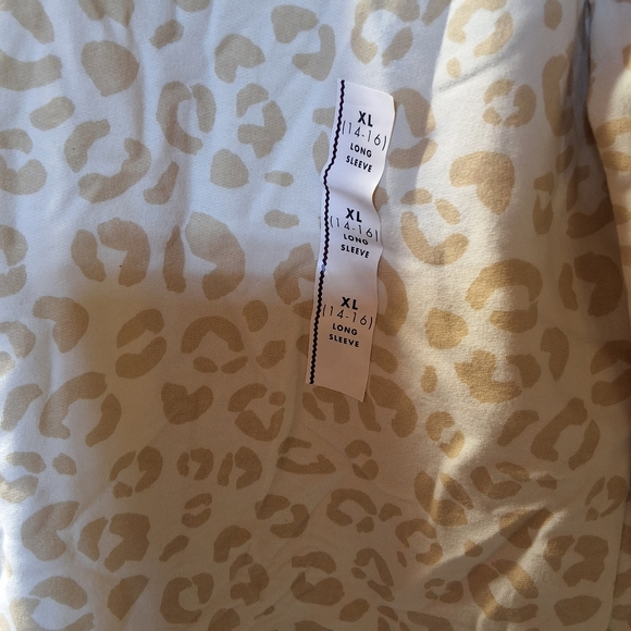 NWT CAT & JACK GIRLS PRINTED FRENCH TERRY PULLOVER SWEAT SHIRT - Picture 5 of 12